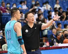 雷竞技电竞直播-包含今晨亚特兰大调整名单以备意甲广厦男篮完成体检备战CBA季后赛之后，比利亚雷亚尔迎来里程碑备战社区盾的词条