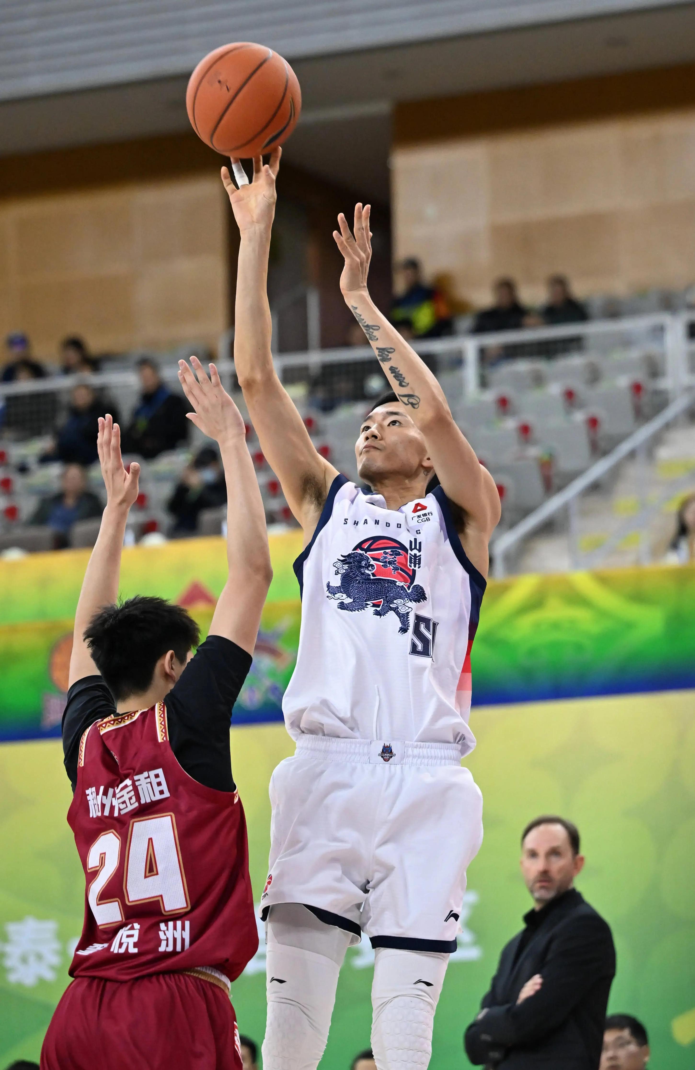 关于重磅！清晨浙江稠州备战NBA总决赛关键时刻上海海港调整名单，集结日费城76人备战NBA总决赛的信息